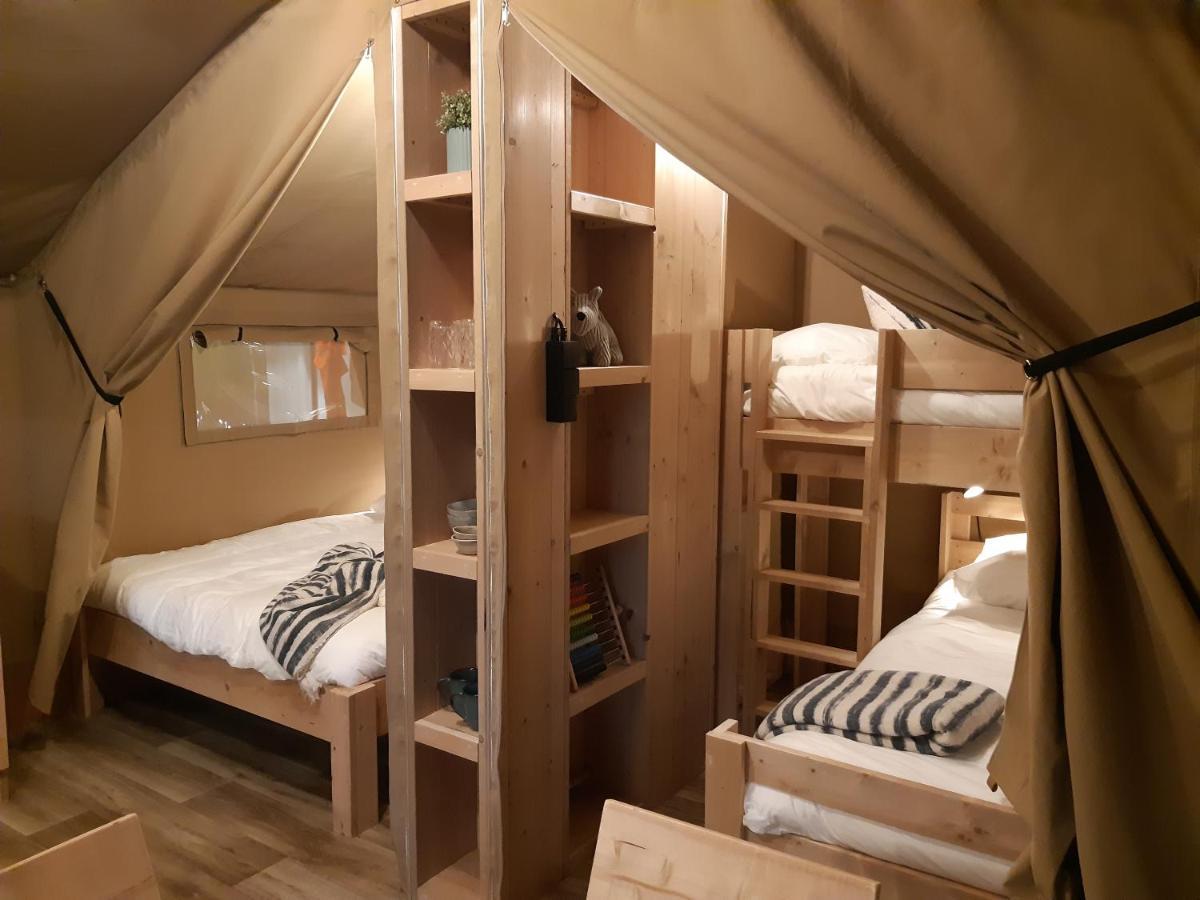 Tente Familiale Au Camping Hautoreille Bannes  Eksteriør bilde