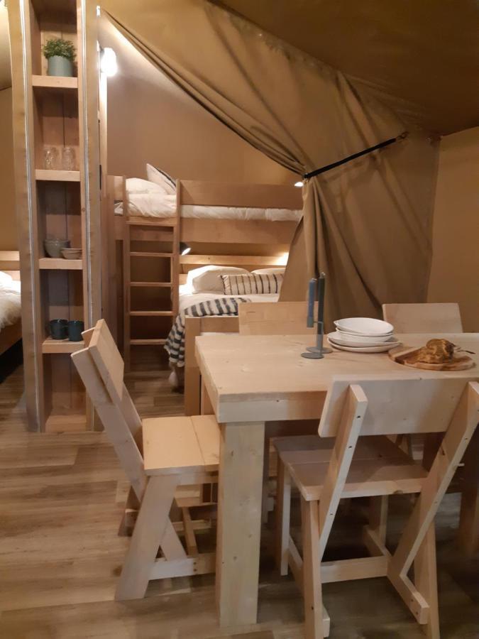 Tente Familiale Au Camping Hautoreille Bannes  Eksteriør bilde